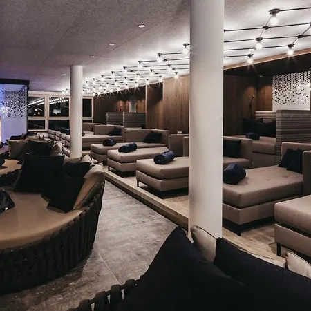 Tirolerhof Hotel 4*