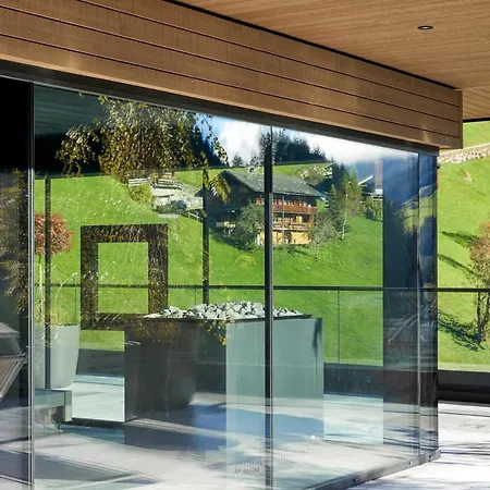 酒店 Tirolerhof 4 Sterne Superior 图克斯