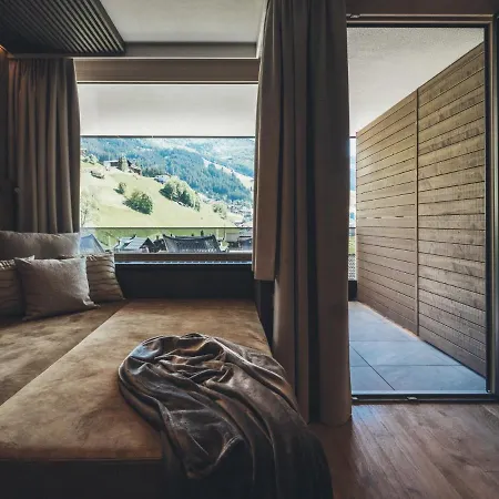 Tirolerhof 4 Sterne Superior 酒店