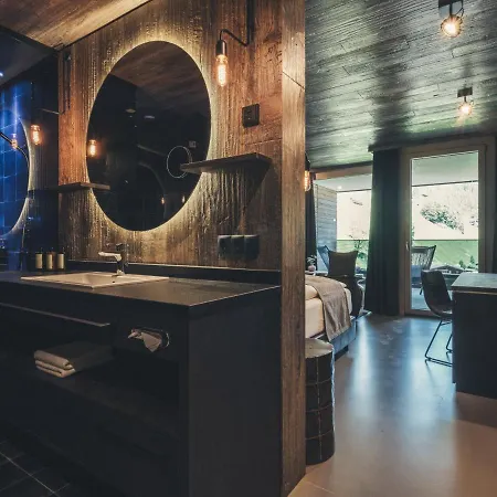 Tirolerhof Hotel 4*