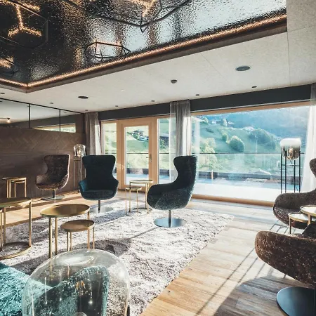 فندق Tirolerhof 4 Sterne Superior 4*