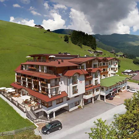 酒店 Tirolerhof 4 Sterne Superior 4*