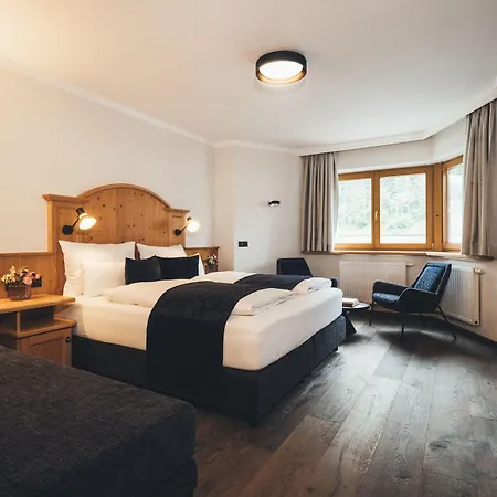 Tirolerhof Hotel