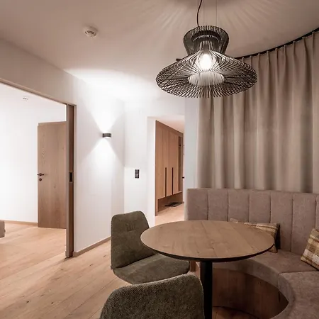 Tirolerhof 4 Sterne Superior Hotel 4*