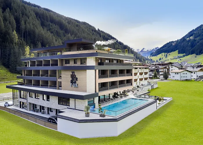 Tirolerhof 4 Sterne Superior فندق