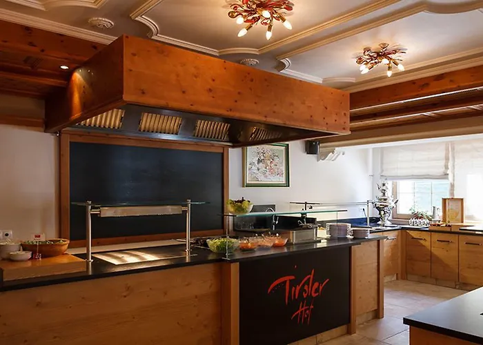 Tirolerhof 4 Sterne Superior 4* Tux